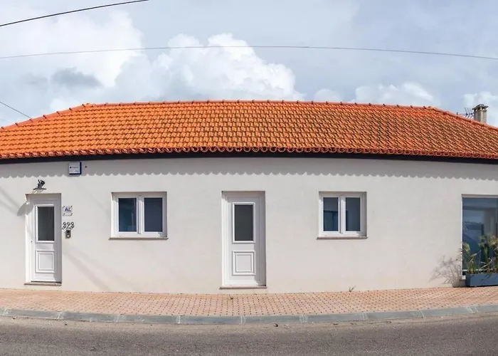 Perto Do Mar, Alojamento Local - Espaco T2 Privativo